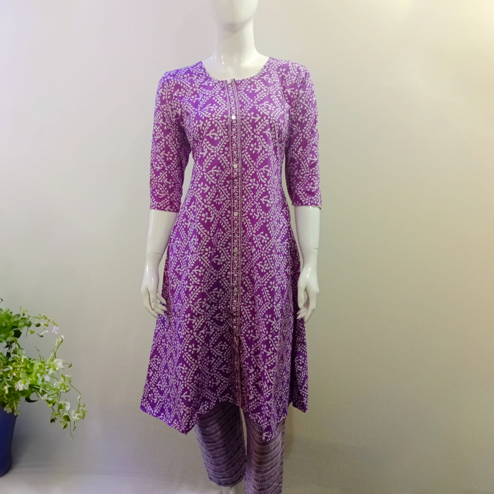 Trendy Kurti Sets