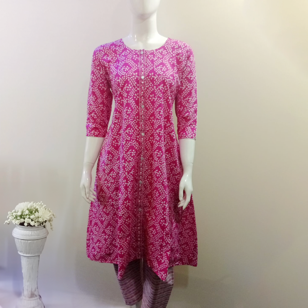 Trendy Kurti Sets